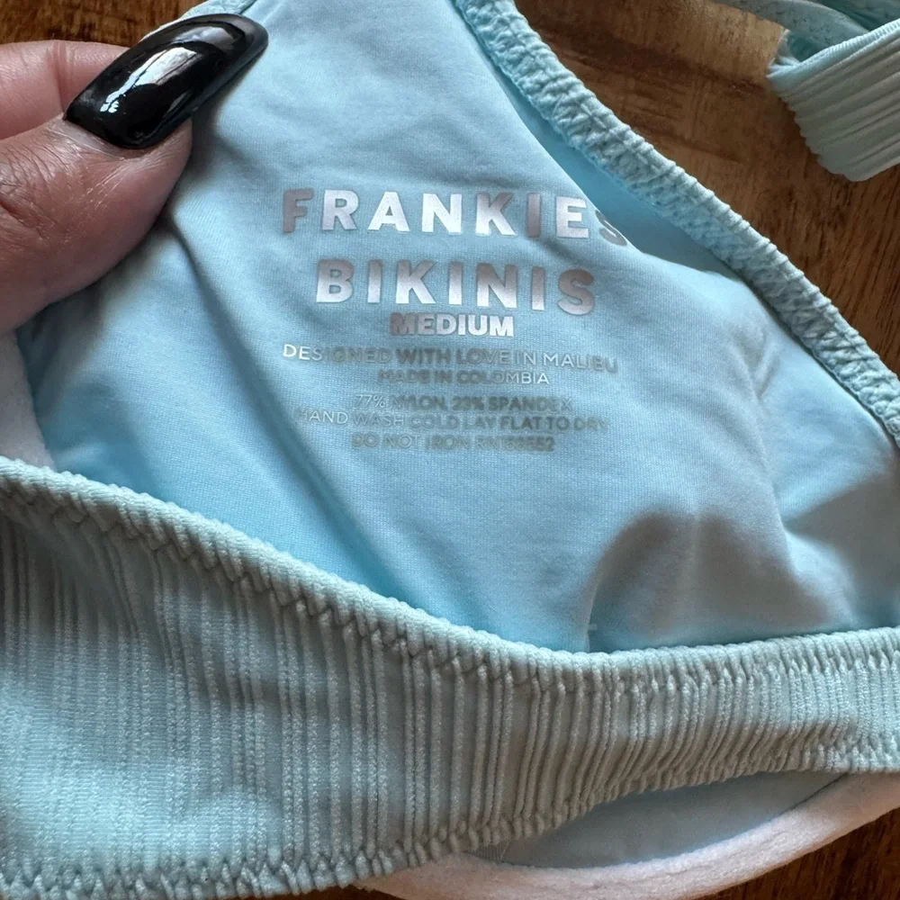 Frankie’s bikinis Light Blue Ribbed bikini bra top medium NWT underwire halter